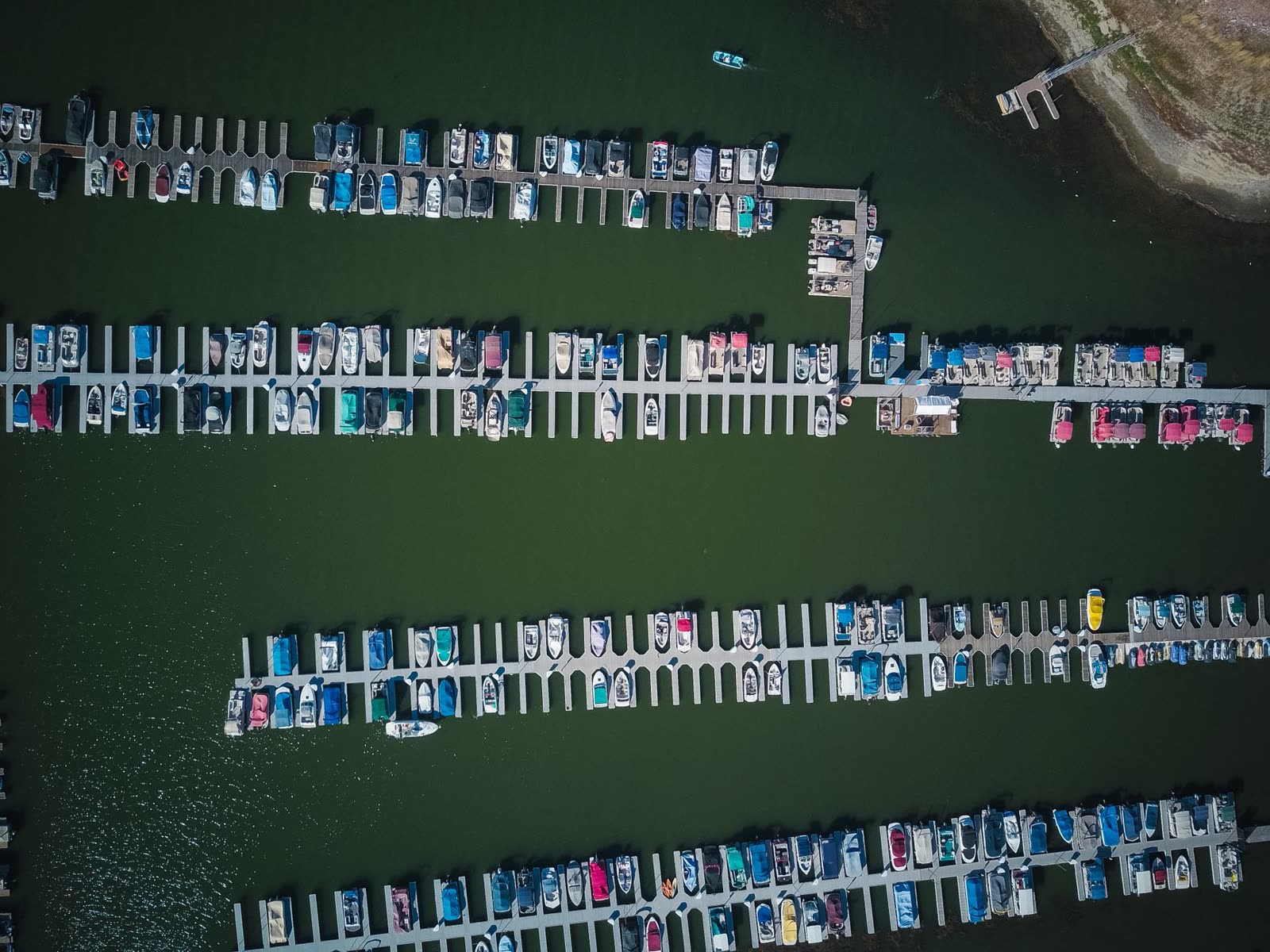 Aerial view of docks on an East Tennessee lake
